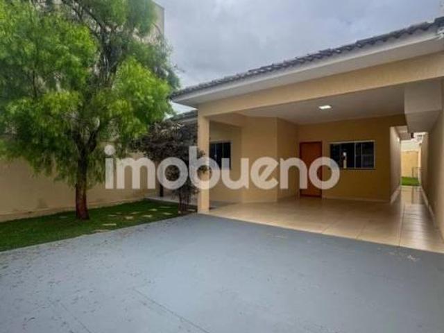 Casa venda em Região Geográfica Imediata de Águas Lindas de Goiás, Região Integrada de Desenvolvimento do Distrito Federal e Entorno