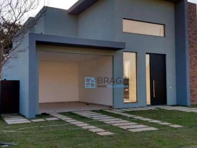 Casa aluguel em Região Imediata de São José dos Campos, Região Metropolitana do Vale do Paraíba e Litoral Norte