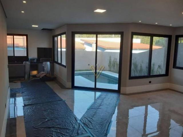 Casa venda em Santana de Parnaíba