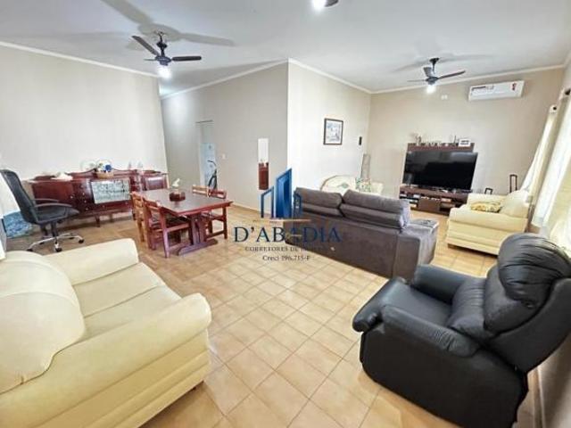 Casa venda em Região Imediata de Caraguatatuba-Ubatuba-São Sebastião, Região Metropolitana do Vale do Paraíba e Litoral Norte