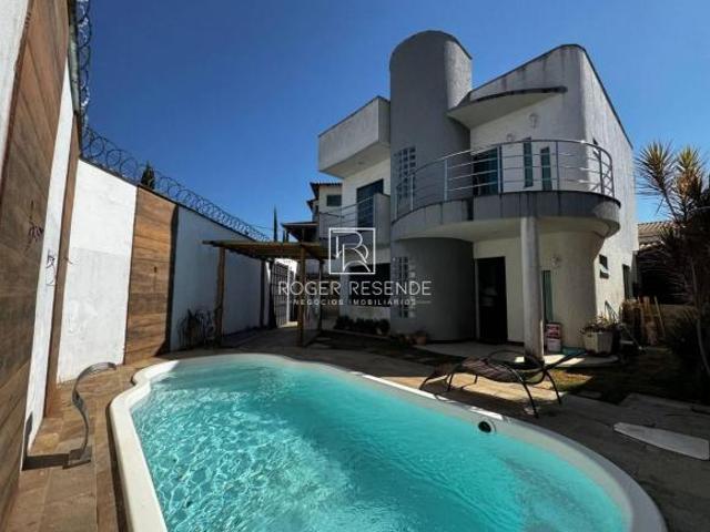 Casa venda em Sapucaias II, Contagem