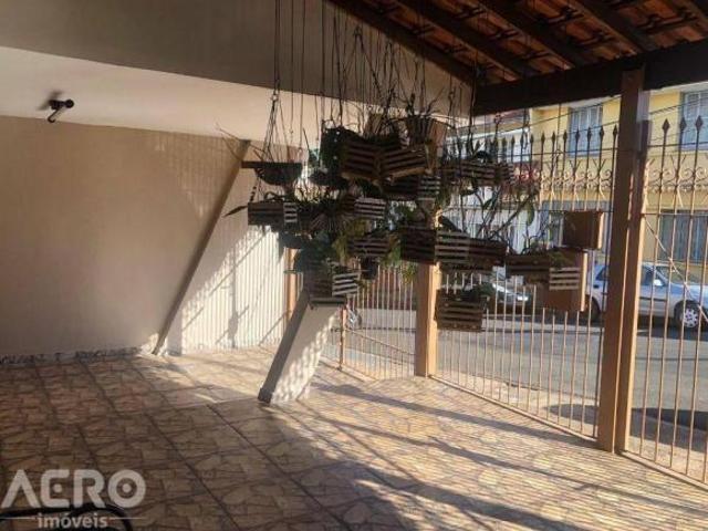 Casa venda em Região Imediata de Bauru, Bauru