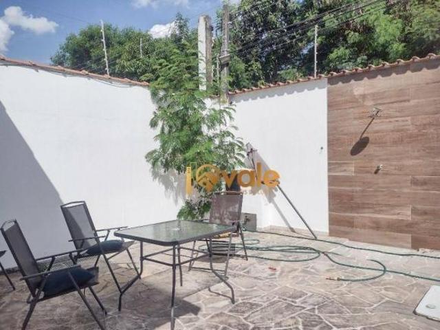 Casa venda em Região Imediata de São José dos Campos, Região Metropolitana do Vale do Paraíba e Litoral Norte