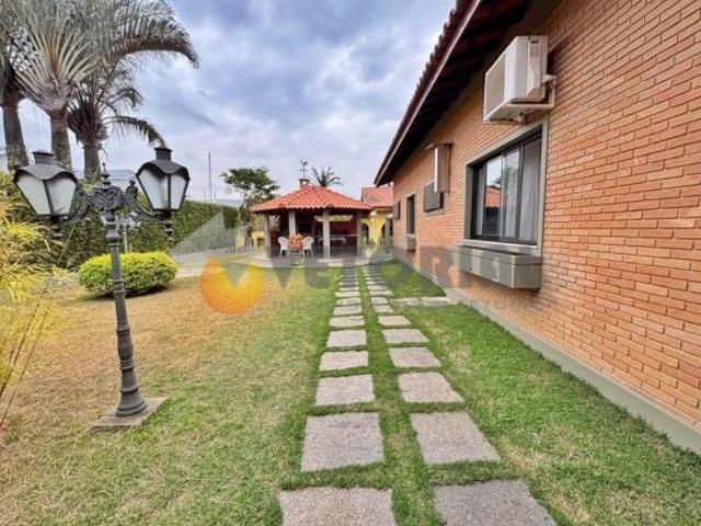 Casa venda em Região Imediata de São José dos Campos, Região Metropolitana do Vale do Paraíba e Litoral Norte
