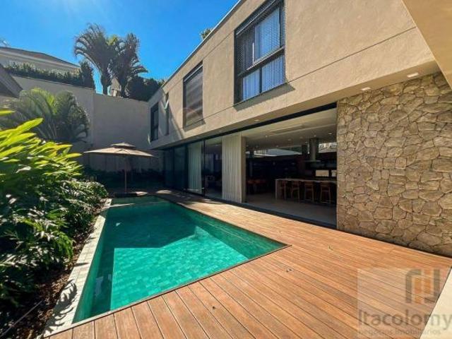 Casa venda em 18 do Forte Alphaville, Santana de Parnaíba