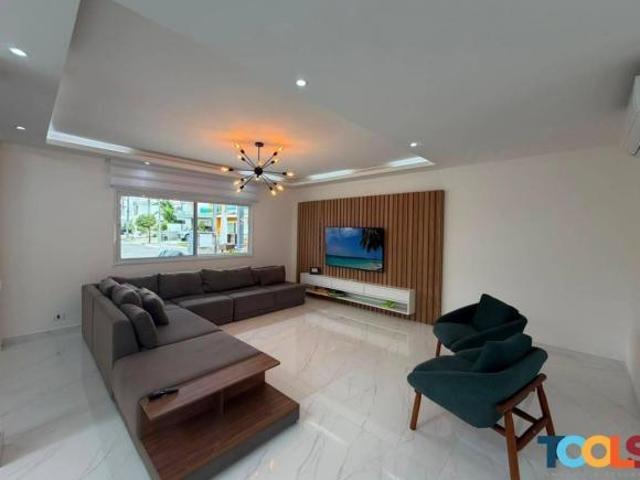 Casa venda em Balneário Parnaso, Caraguatatuba