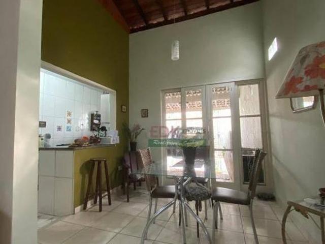 Casa venda em Região Imediata de Taubaté-Pindamonhangaba, Região Metropolitana do Vale do Paraíba e Litoral Norte