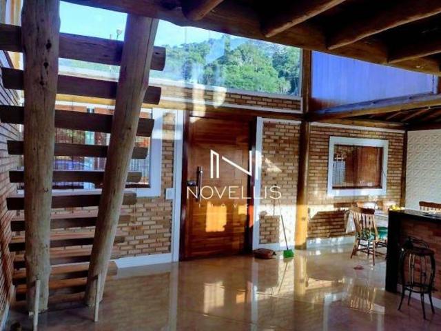 Casa venda em Região Imediata de São José dos Campos, Região Metropolitana do Vale do Paraíba e Litoral Norte