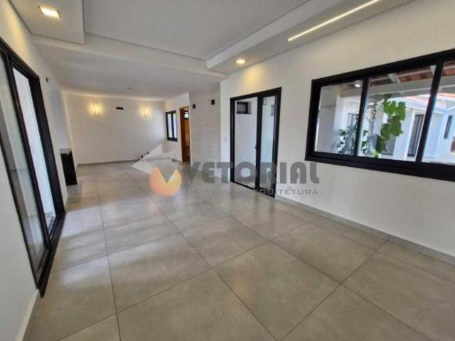 Casa venda em Região Imediata de Caraguatatuba-Ubatuba-São Sebastião, Região Metropolitana do Vale do Paraíba e Litoral Norte