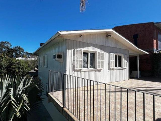 Casa venda em Região Geográfica Imediata de Caxias do Sul, Farroupilha
