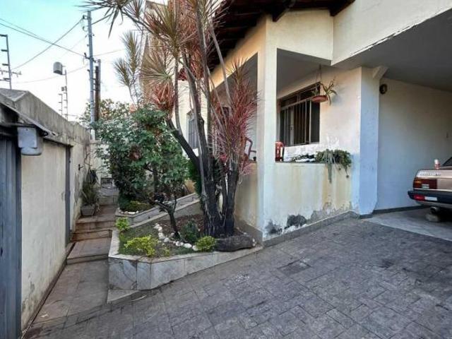 Casa venda em Alípio de Melo, Belo Horizonte