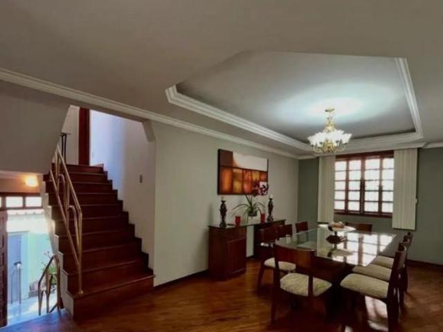 Casa venda em Região Geográfica Imediata de Belo Horizonte, Região Metropolitana de Belo Horizonte