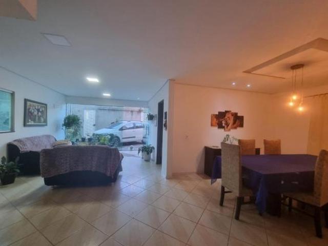 Casa venda em Região Geográfica Imediata de Belo Horizonte, Região Metropolitana de Belo Horizonte
