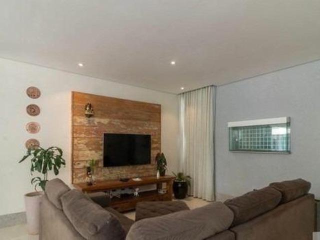 Casa venda em Região Geográfica Imediata de Belo Horizonte, Região Metropolitana de Belo Horizonte