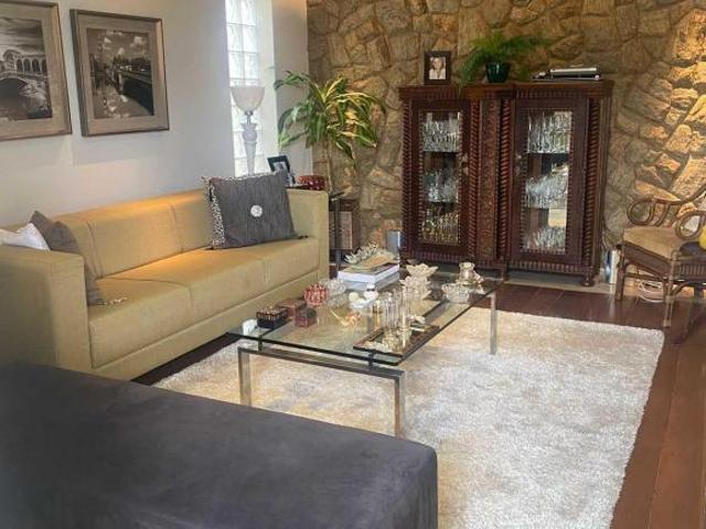 Casa venda em Região Geográfica Imediata de Varginha, Varginha