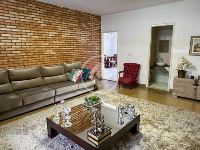 Casa venda em Região Geográfica Imediata de Goiânia, Goiânia