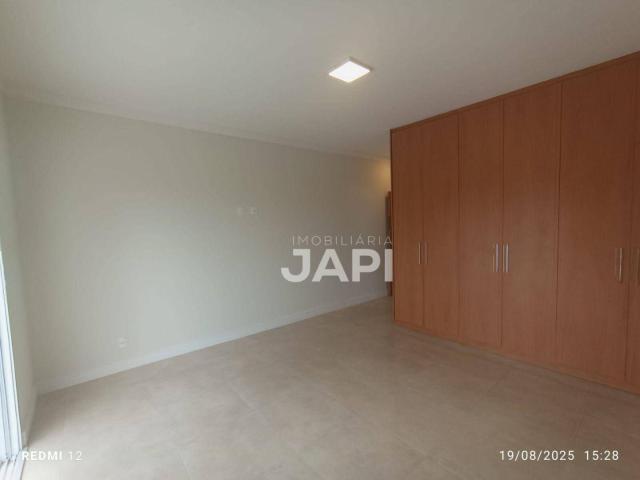 Casa aluguel em Região de Serra Sede, Serra