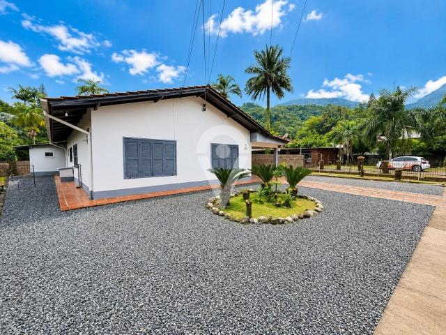 Casa aluguel em Região Geográfica Imediata de Joinville, Jaraguá do Sul
