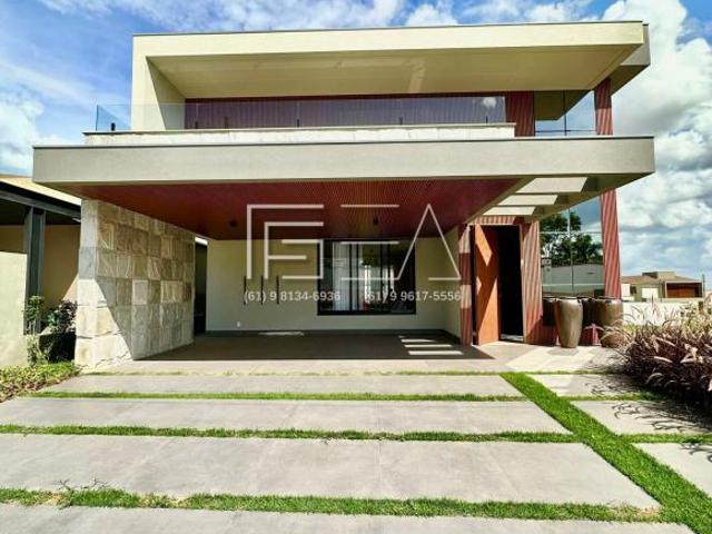 Casa venda em Região Geográfica Imediata de Águas Lindas de Goiás, Região Integrada de Desenvolvimento do Distrito Federal e Entorno