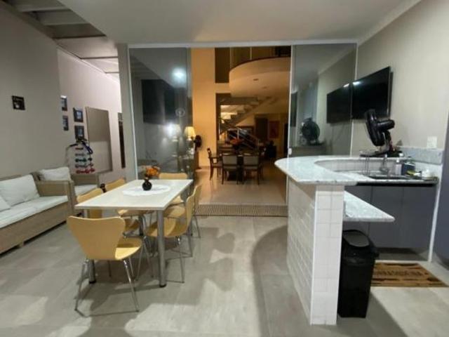 Casa venda em Região Imediata de São José dos Campos, Região Metropolitana do Vale do Paraíba e Litoral Norte