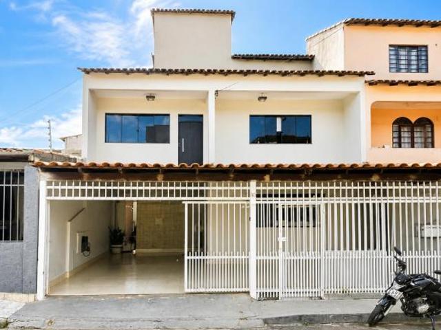 Casa venda em Região Geográfica Imediata do Distrito Federal, Região Integrada de Desenvolvimento do Distrito Federal e Entorno
