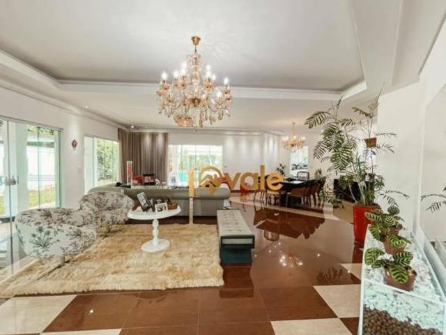 Casa venda em Região Imediata de São José dos Campos, Região Metropolitana do Vale do Paraíba e Litoral Norte