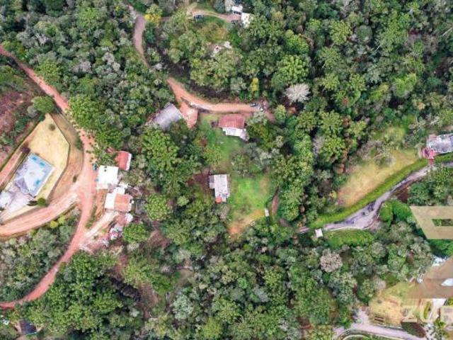 Casa venda em Região Imediata de Taubaté-Pindamonhangaba, Região Metropolitana do Vale do Paraíba e Litoral Norte