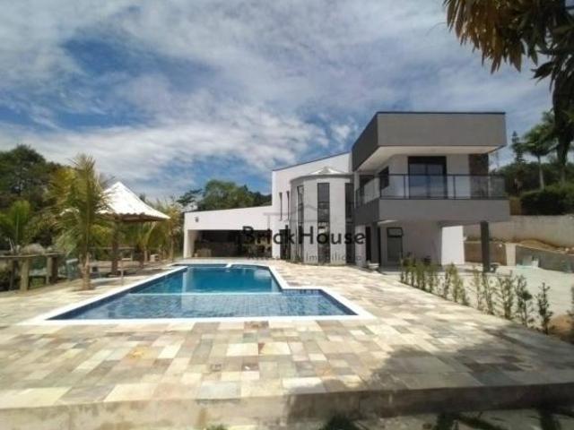 Casa venda em Mairinque