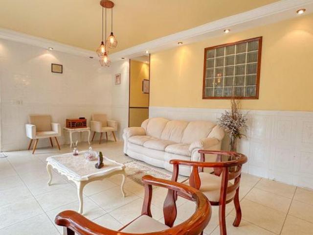 Casa venda em QI 3, Guará