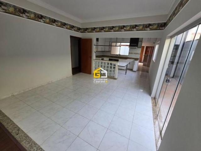 Casa venda em Espraiado Primo Meneghetti, Franca