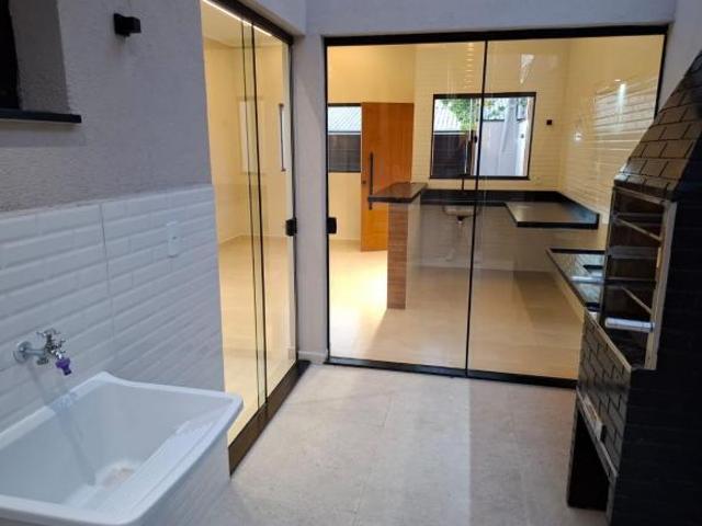 Casa venda em Região Imediata de Taubaté-Pindamonhangaba, Região Metropolitana do Vale do Paraíba e Litoral Norte