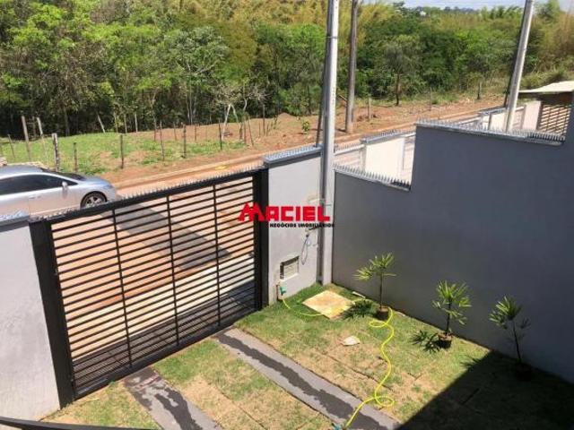 Casa venda em Região Imediata de São José dos Campos, Região Metropolitana do Vale do Paraíba e Litoral Norte