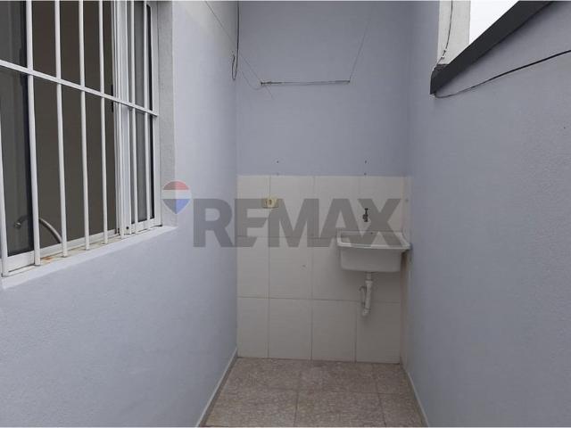 Casa aluguel em Região Imediata de São José dos Campos, Região Metropolitana do Vale do Paraíba e Litoral Norte