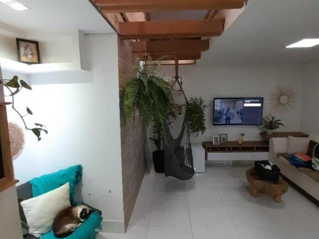 Casa venda em Região Geográfica Imediata do Distrito Federal, Região Integrada de Desenvolvimento do Distrito Federal e Entorno