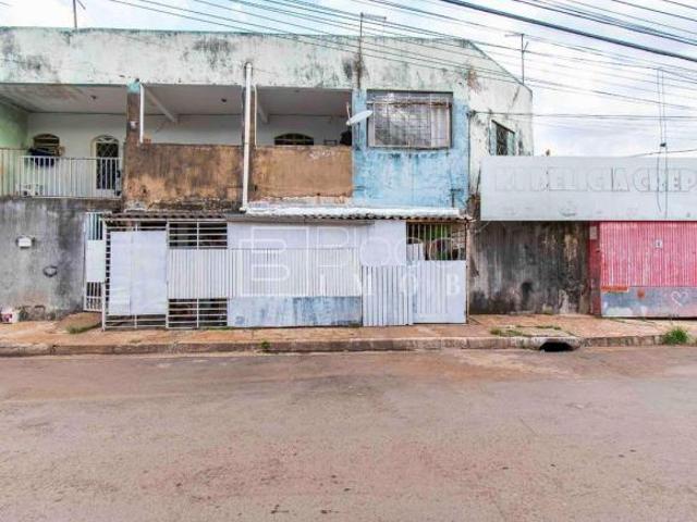 Casa venda em Região Geográfica Imediata do Distrito Federal, Região Integrada de Desenvolvimento do Distrito Federal e Entorno