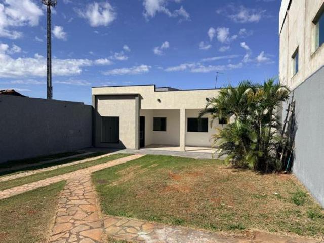 Casa venda em Região Geográfica Imediata de Luziânia, Região Integrada de Desenvolvimento do Distrito Federal e Entorno