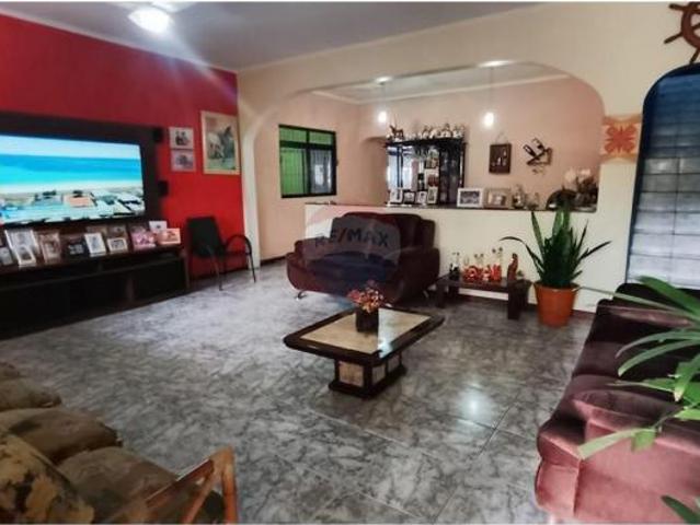 Casa venda em Região Imediata de Santos, Região Metropolitana da Baixada Santista