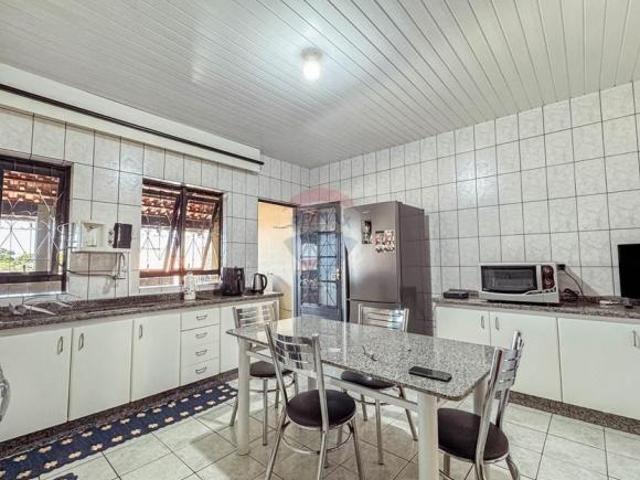 Casa venda em Região Geográfica Imediata de Londrina, Londrina