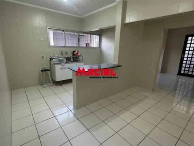 Casa venda em Região Imediata de São José dos Campos, Região Metropolitana do Vale do Paraíba e Litoral Norte