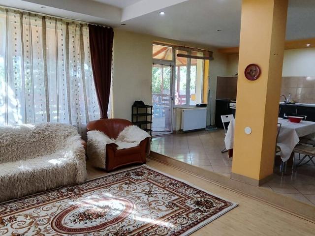 Casă vânzări în Comarnic, Prahova