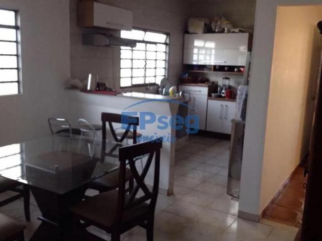 Casa venda em Bauru
