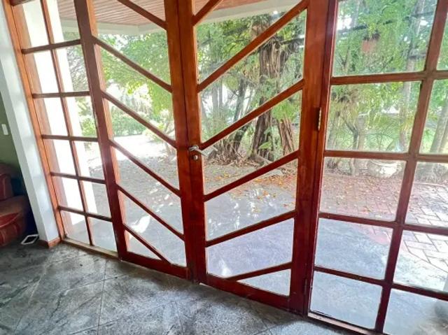 Casa aluguel em Região Geográfica Imediata de Vitória, Região Metropolitana da Grande Vitória