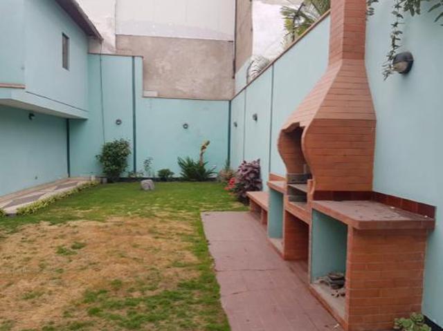 Casa venta en Santiago De Surco, Lima Metropolitana
