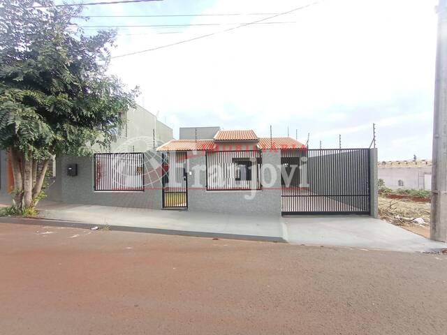 Casa aluguel em Arapongas, Região Geográfica Intermediária de Londrina