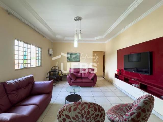Casa venda em Região Geográfica Imediata de Goiânia, Goiânia