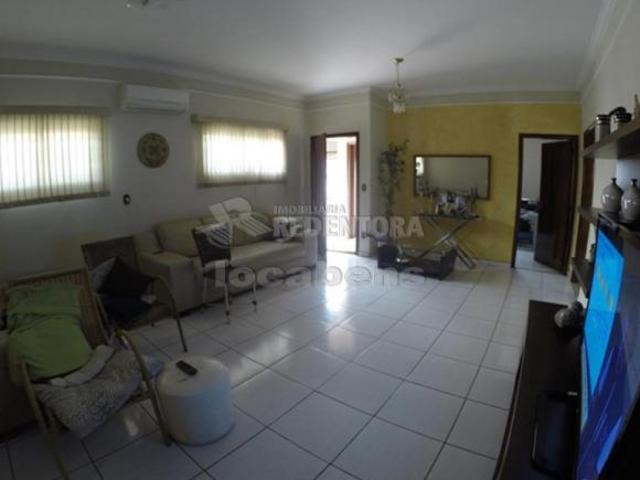 Casa venda em Região Imediata de São José do Rio Preto, Região Metropolitana de São José do Rio Preto
