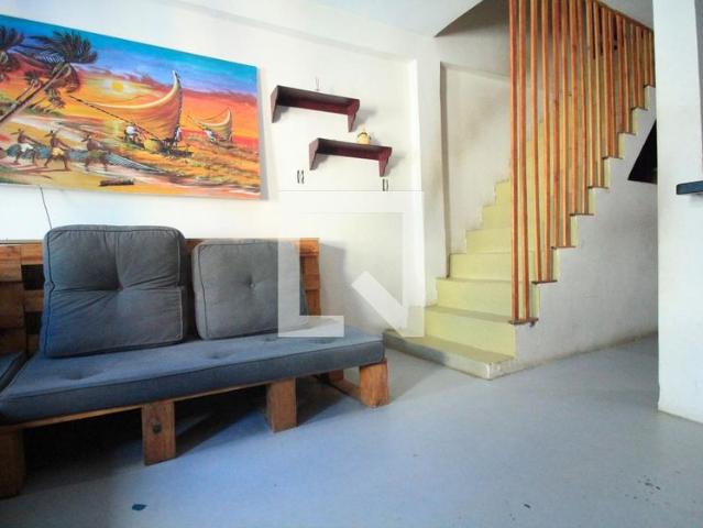 Casa aluguel em Região Geográfica Imediata de Salvador, Região Metropolitana de Salvador