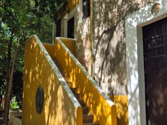 Casa con 10 recámaras y 13134 m2 de terreno en venta, Acanceh