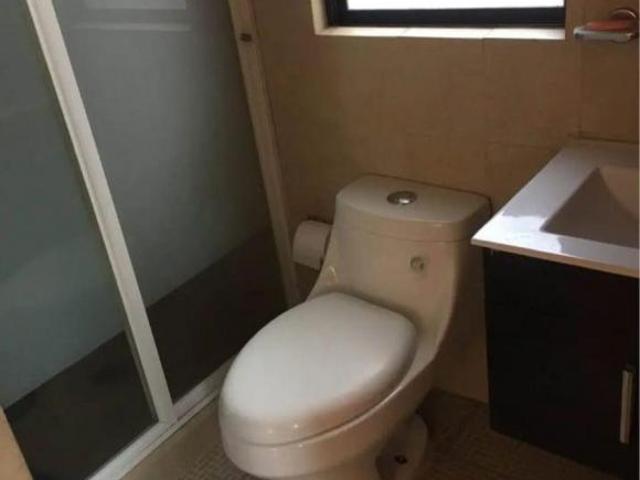 Casa con 161 m² superficie de terreno y 4 recámaras en venta en Valle Verde