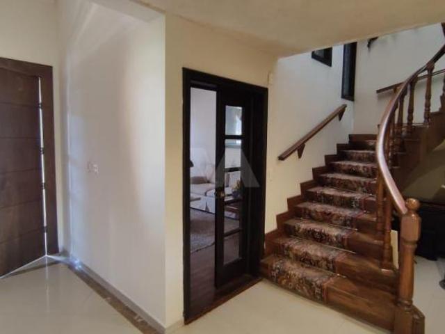 Casa con 4 habitaciones con baño en Las Huertas
